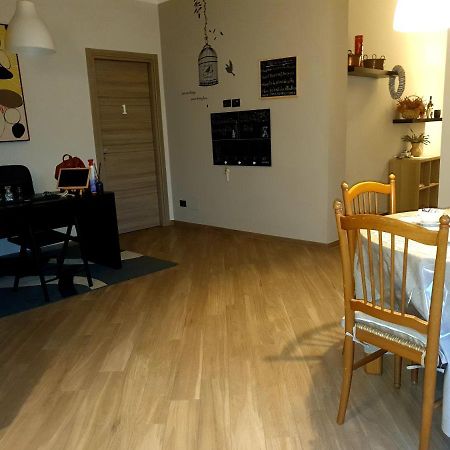 B&B Tre Passi Dalla Torre Montesarchio Extérieur photo